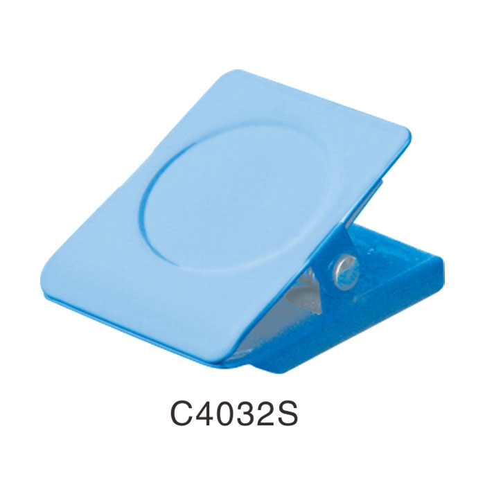C4032S